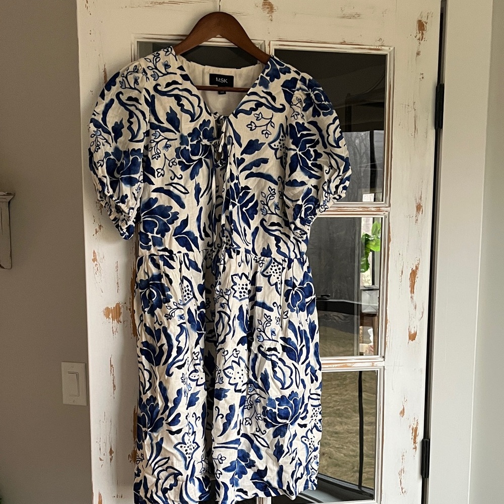 MSK Royal blue  and White Patterned Midi Dress